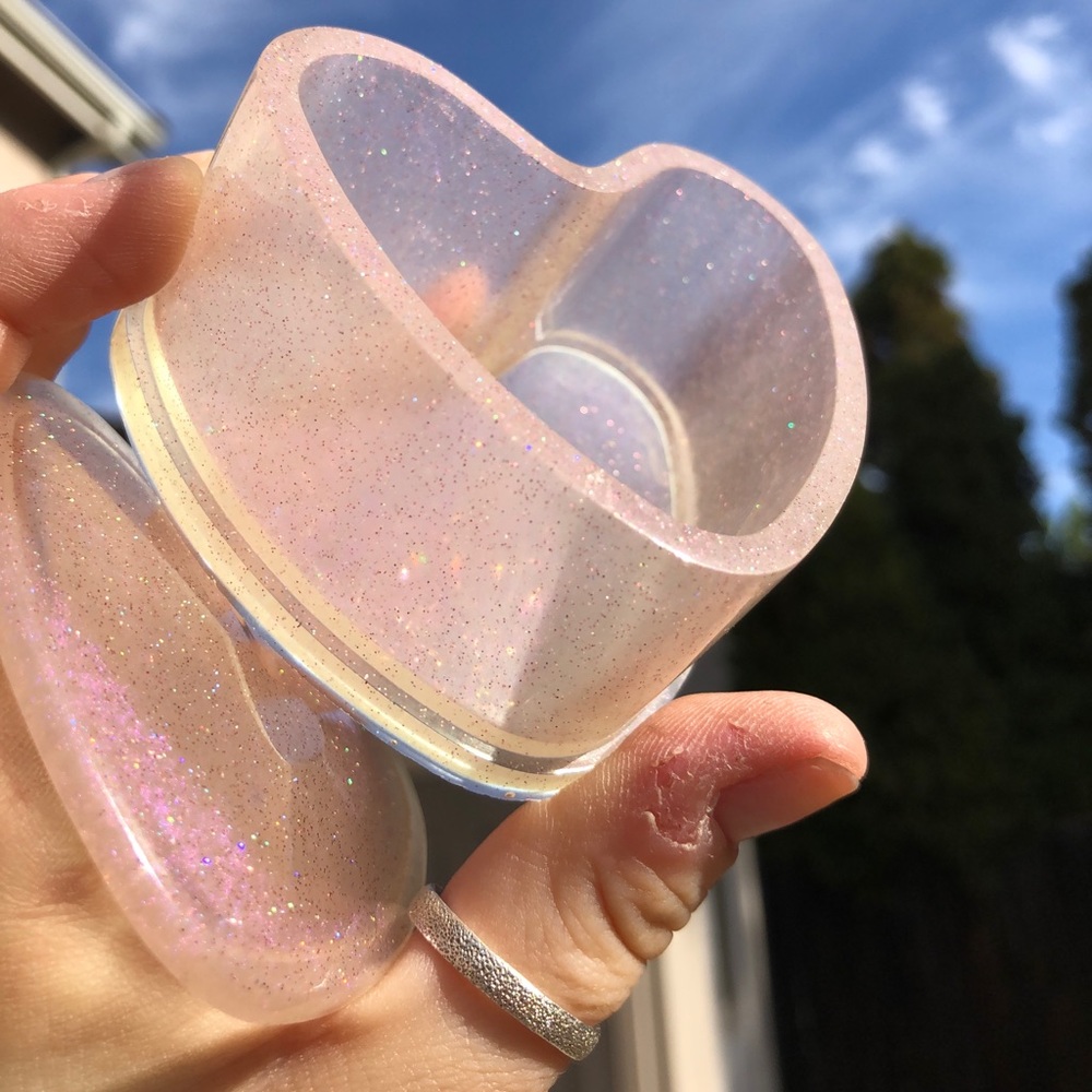 Resin box - Picture 2 of 3